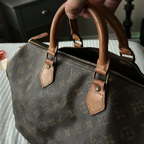 Louis Vuitton speedy 40 COA included - Picture 11 of 16